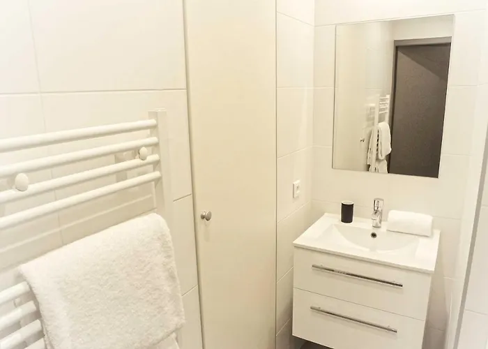 Saint Remi - Localisation 1 Avec Ascenseur