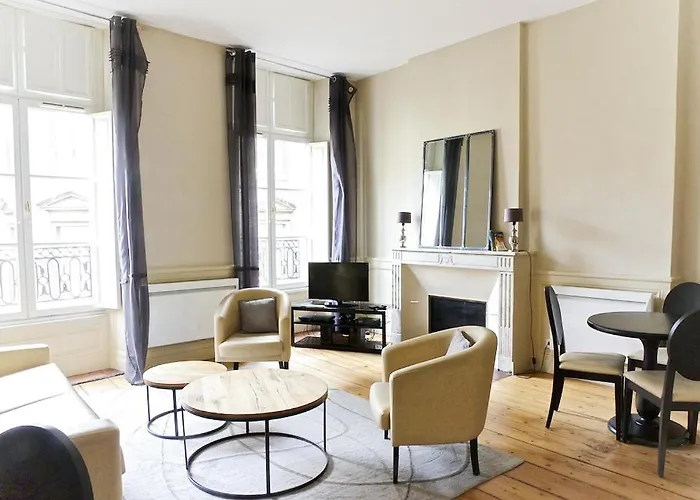 Saint Remi - Localisation 1 Avec Ascenseur Apartman